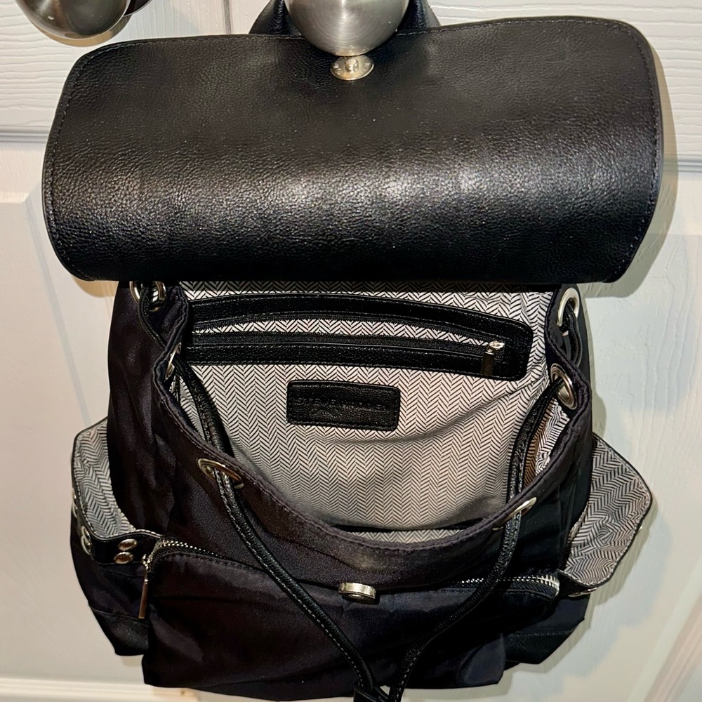Beautiful Steve Madden Silver Studded Black Backpack - Picture 15 of 16